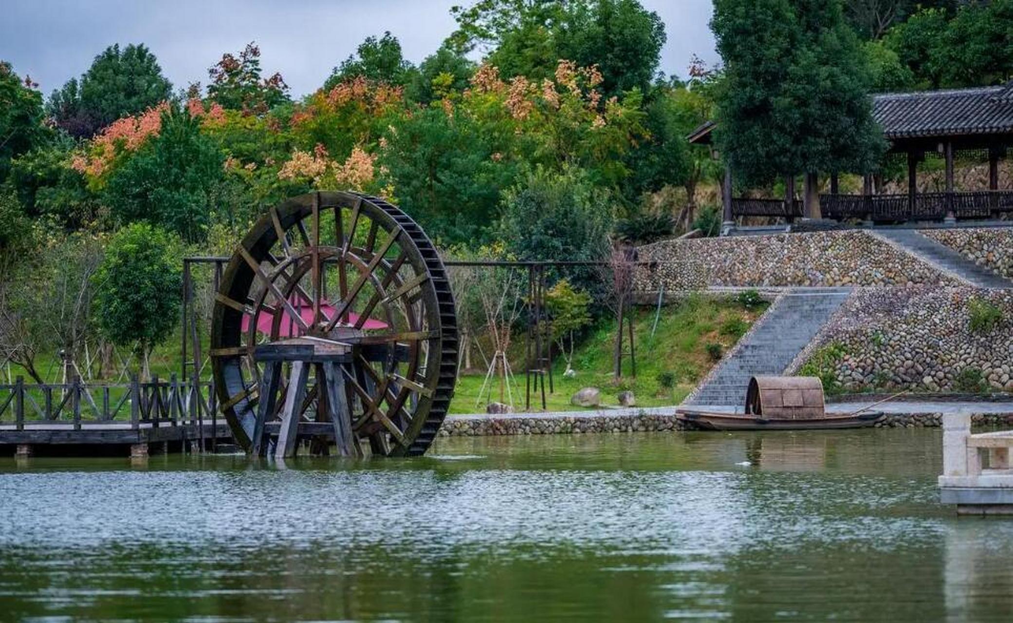夏天,在武汉想要一个避暑的好地方,那就来张公山寨!