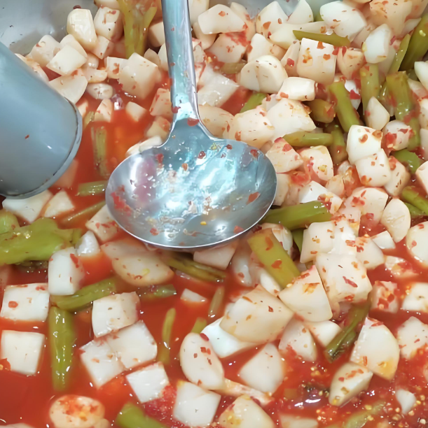 泰和酸萝卜可是吉安的特色美食,有集酸,甜,辣,脆于一身,口感鲜美,非常