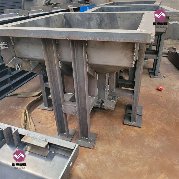 防撞墙模具：构建安全屏障的新趋势