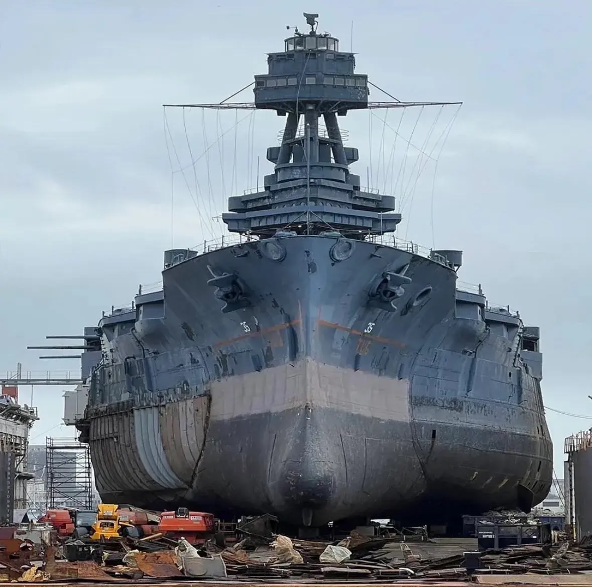 要说中国海军有什么遗憾,应该就是没赶上战列舰时代,要不江南造船为军