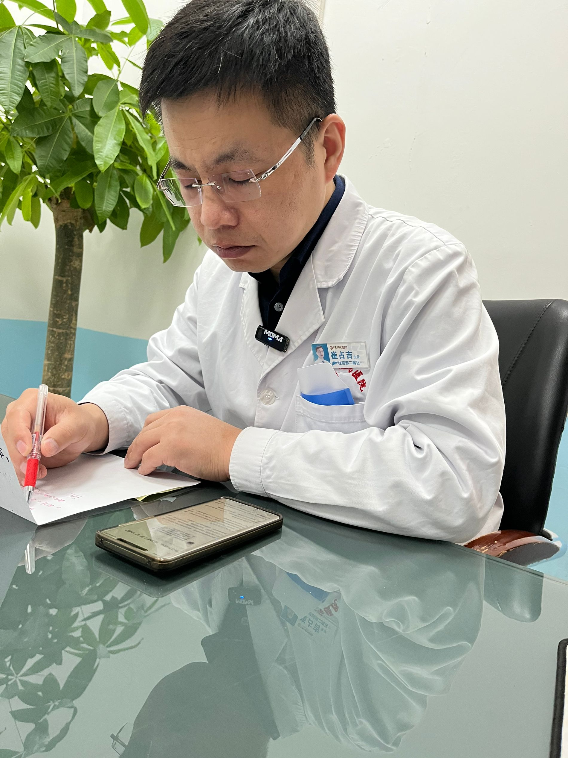 肝硬化出现这些症状,必须马上就医