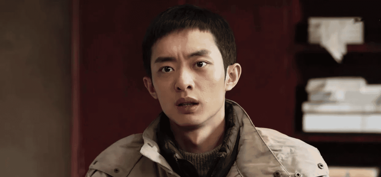 近期大火的电视剧《护宝寻踪》里有一位年轻演员,真名叫白宇帆,在剧中