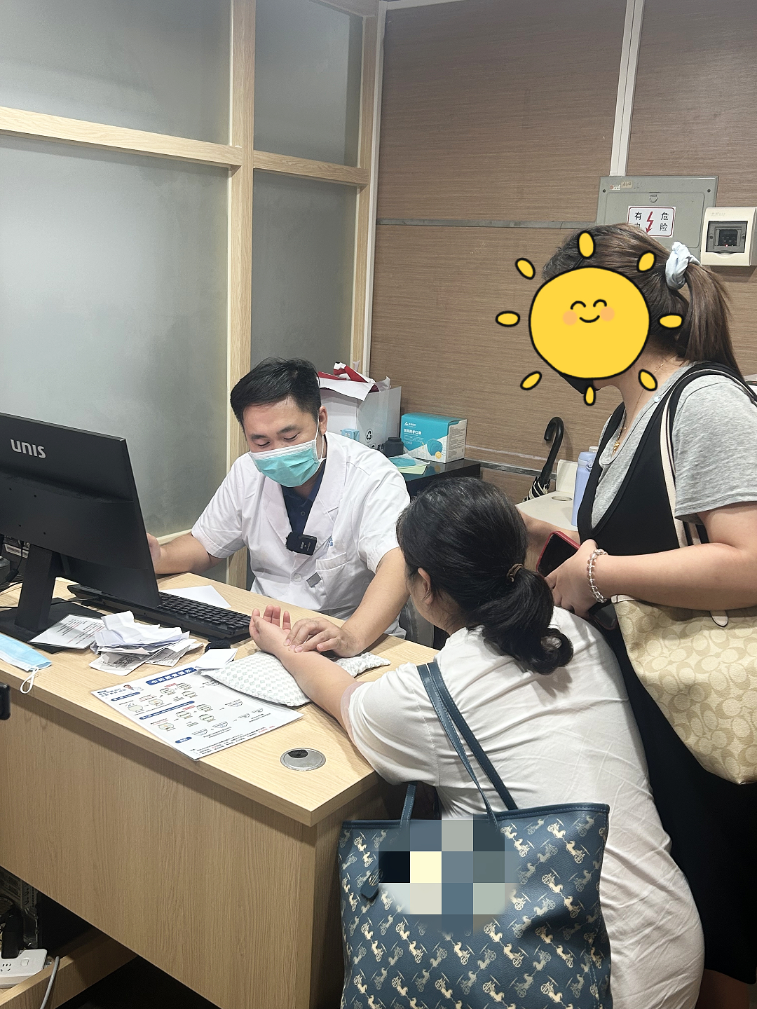 關(guān)于北京302醫(yī)院、醫(yī)院陪診，健康咨詢代排隊掛號，讓每個患者輕松看上病的信息