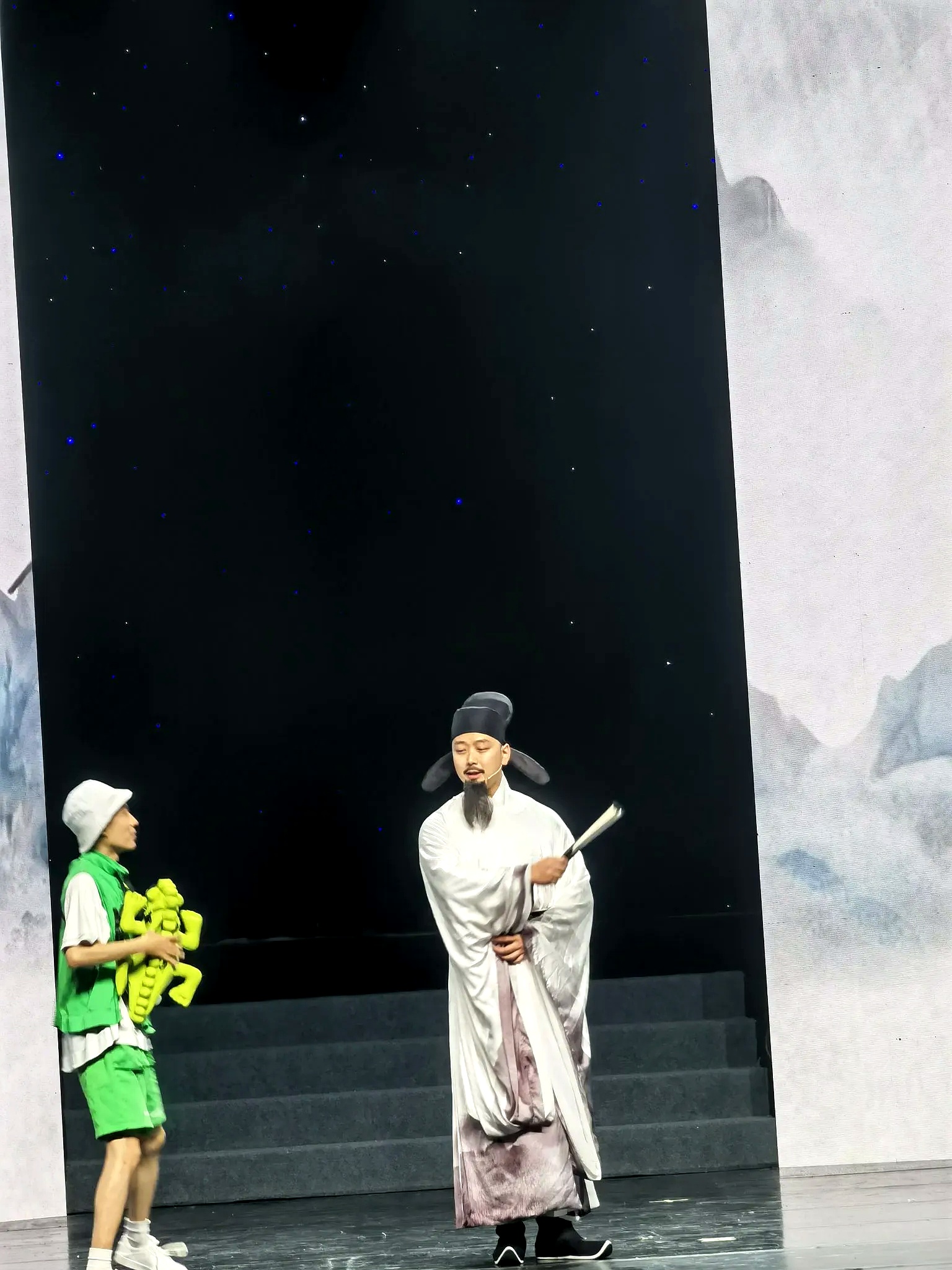 主张的魄力上能有韩国人百分之一的程度那么我们心目中的大诗人李白