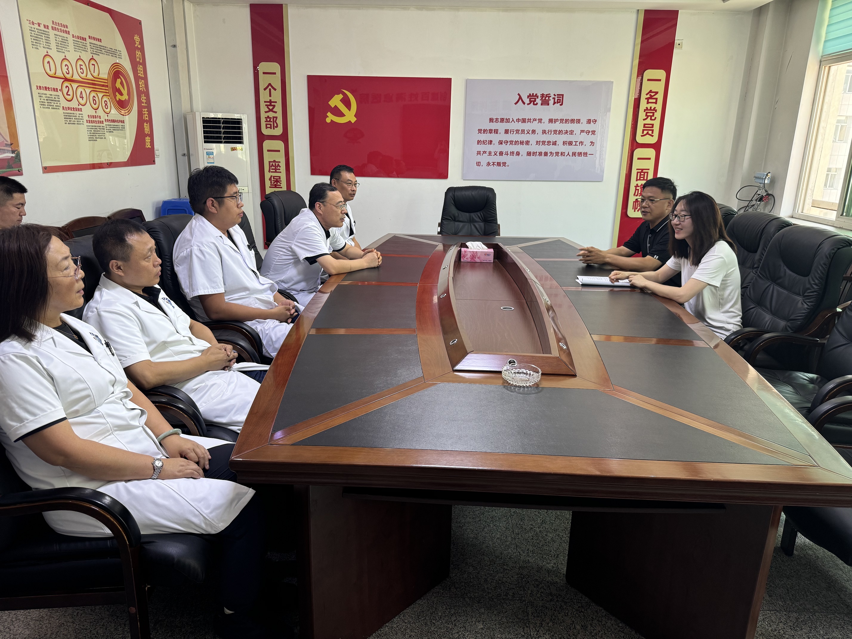 关于原火箭军总医院医院排队代办挂号专人协助梳理病情,问诊更切中要害的信息 关于原火箭军总医院医院排队代办挂号专人协助梳理病情,问诊更切中要害的信息
