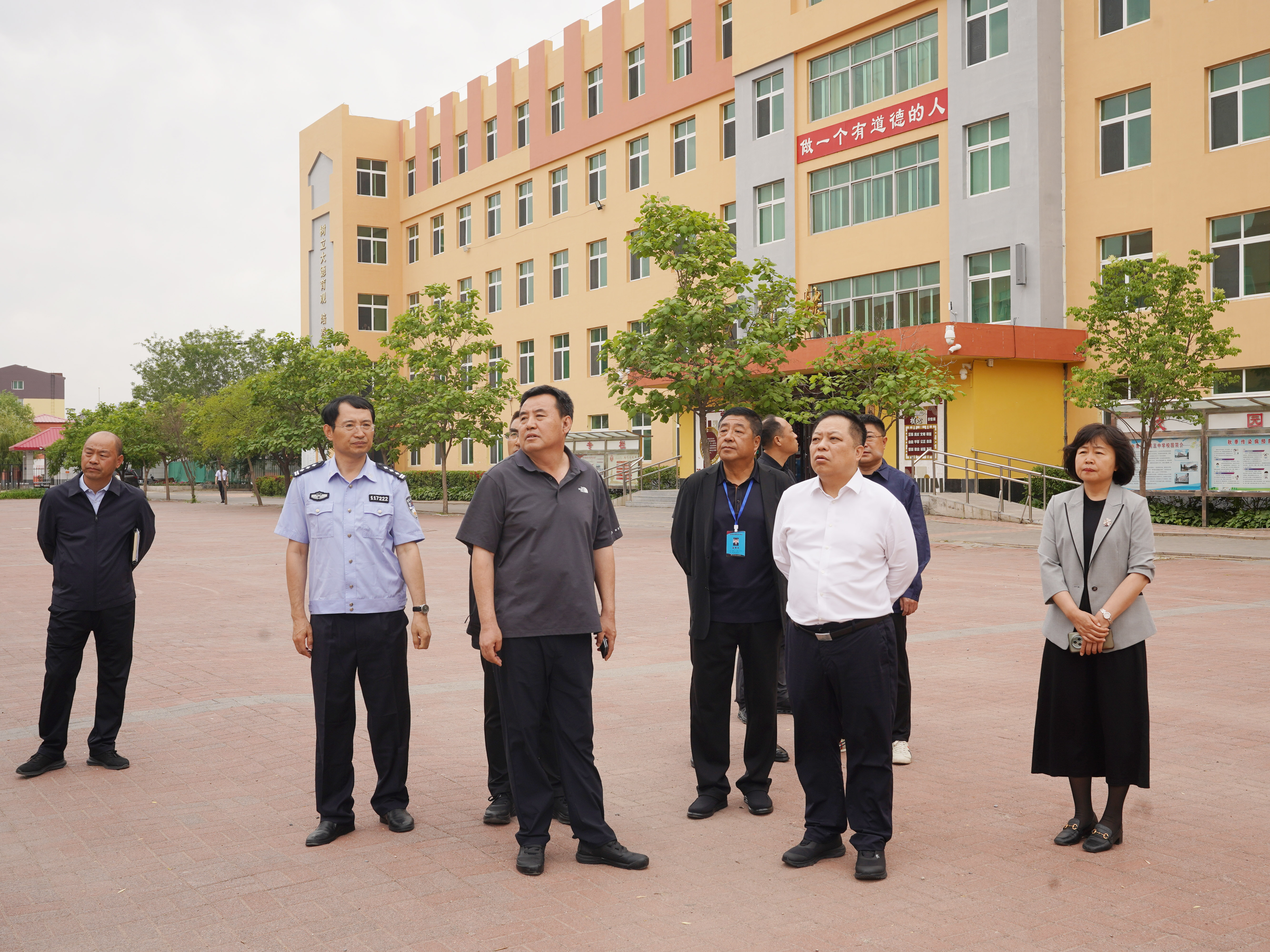 新时代六地辽宁杠杠滴# 【王铁利到康平三中调研高考考点布置情况】