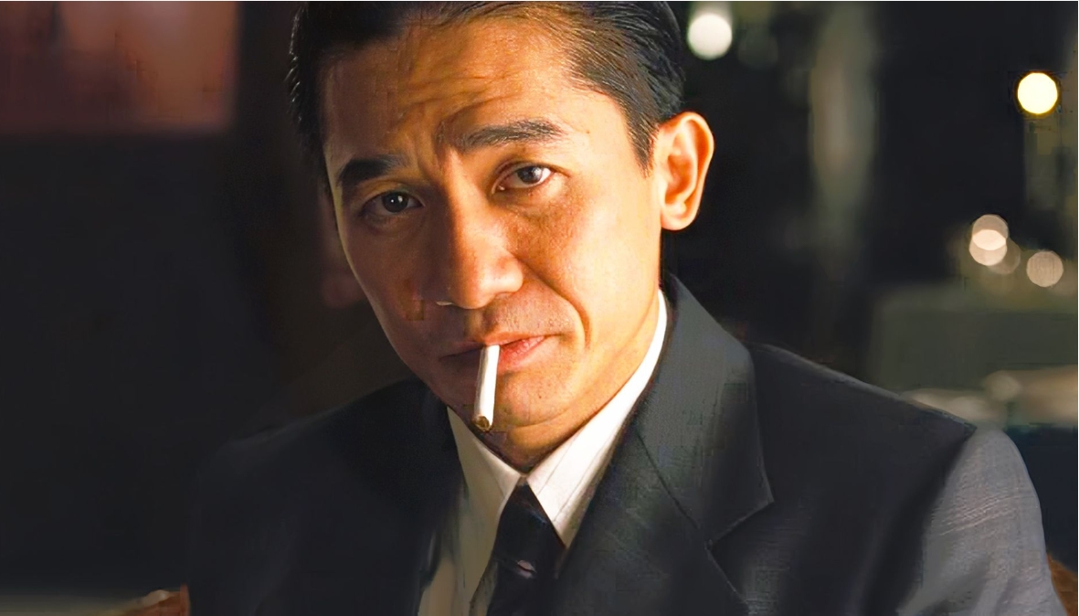 今年62岁的影帝保养还真不错哦,不知道梁朝伟为什么这么喜欢