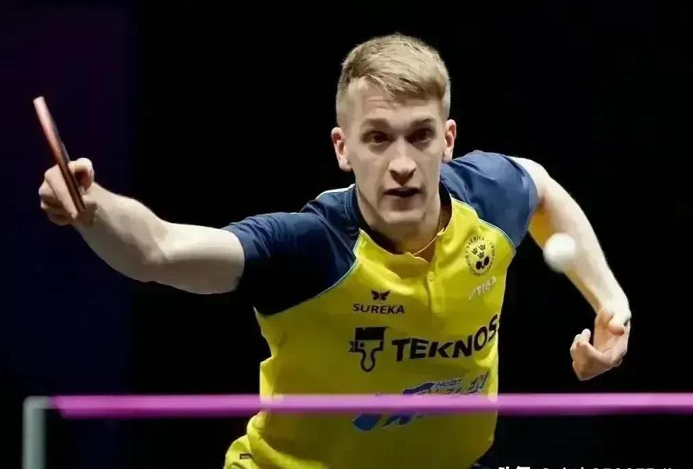 最终,世界排名第16位的瑞典名将,奥运会男团亚军安东