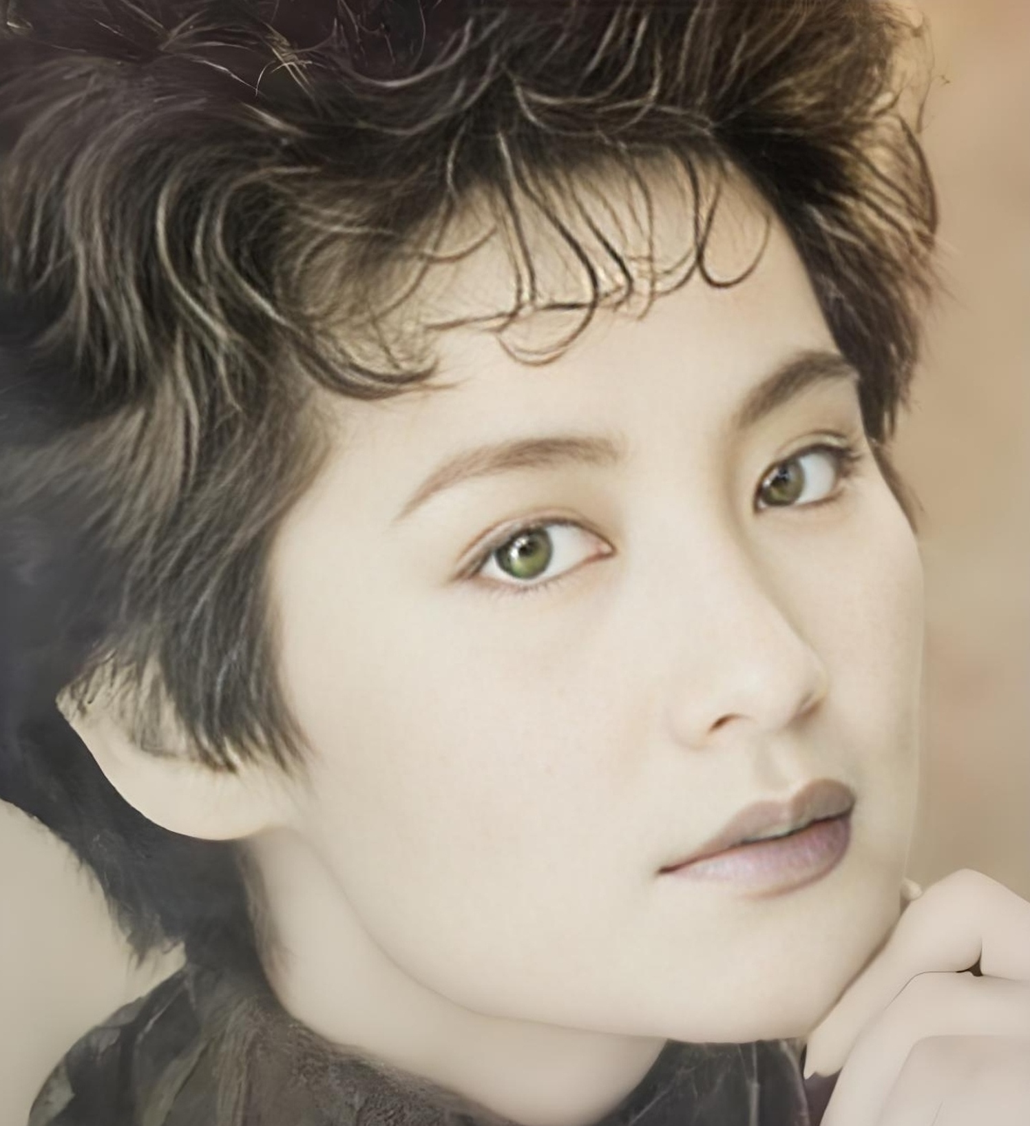 80年代顶流女星居然跑去开戒毒所?