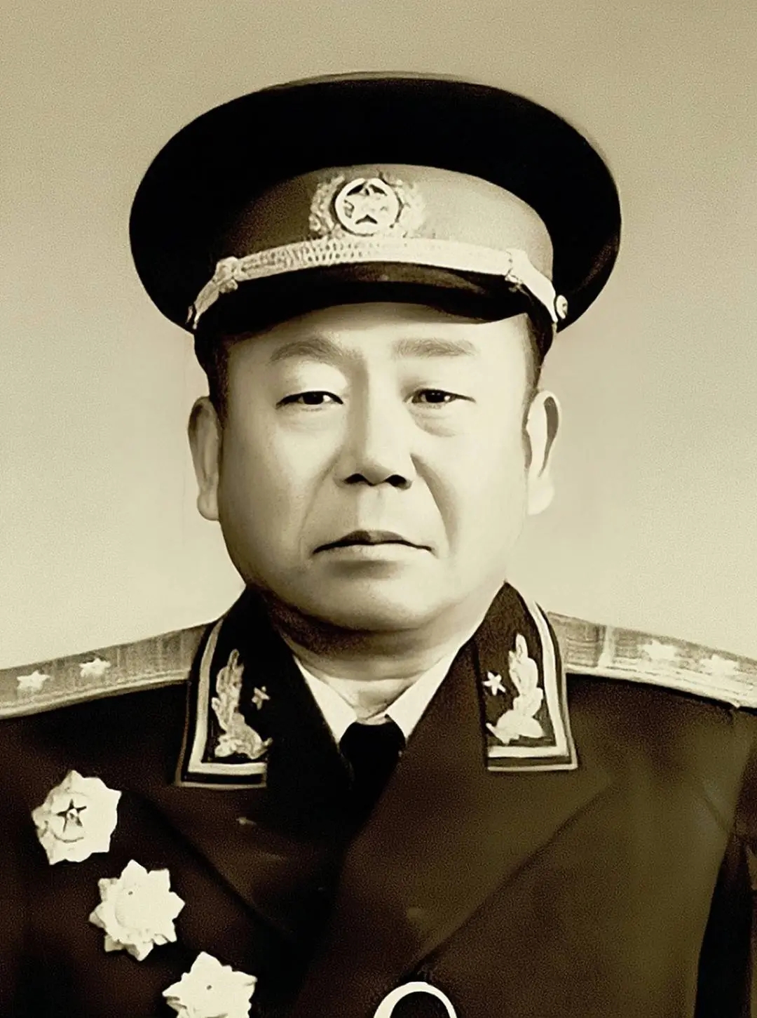 说起淮海战役大家常提粟裕和陈毅却鲜有人知毕占云