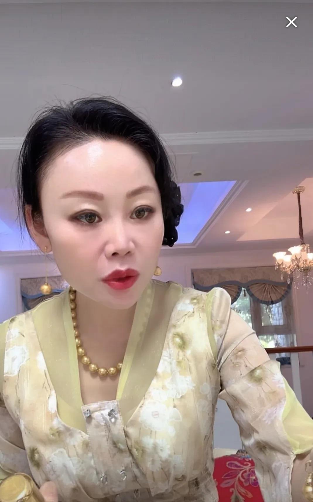 "这草帽姐可真是够大胆的!