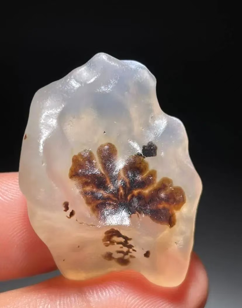 外蒙天然地表玛瑙原石