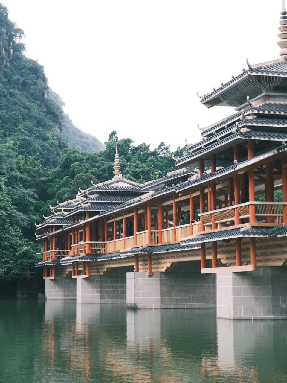 柳州|六个宝藏打卡景点  第 1个:龙潭公园 空气清新,有多个出片的景点