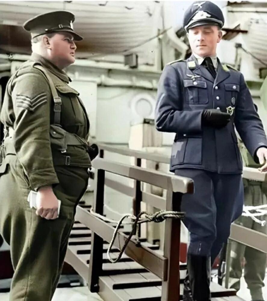 当时德国势力鼎盛,疆域640万平方公里,控制近2亿人,几乎控制欧洲.