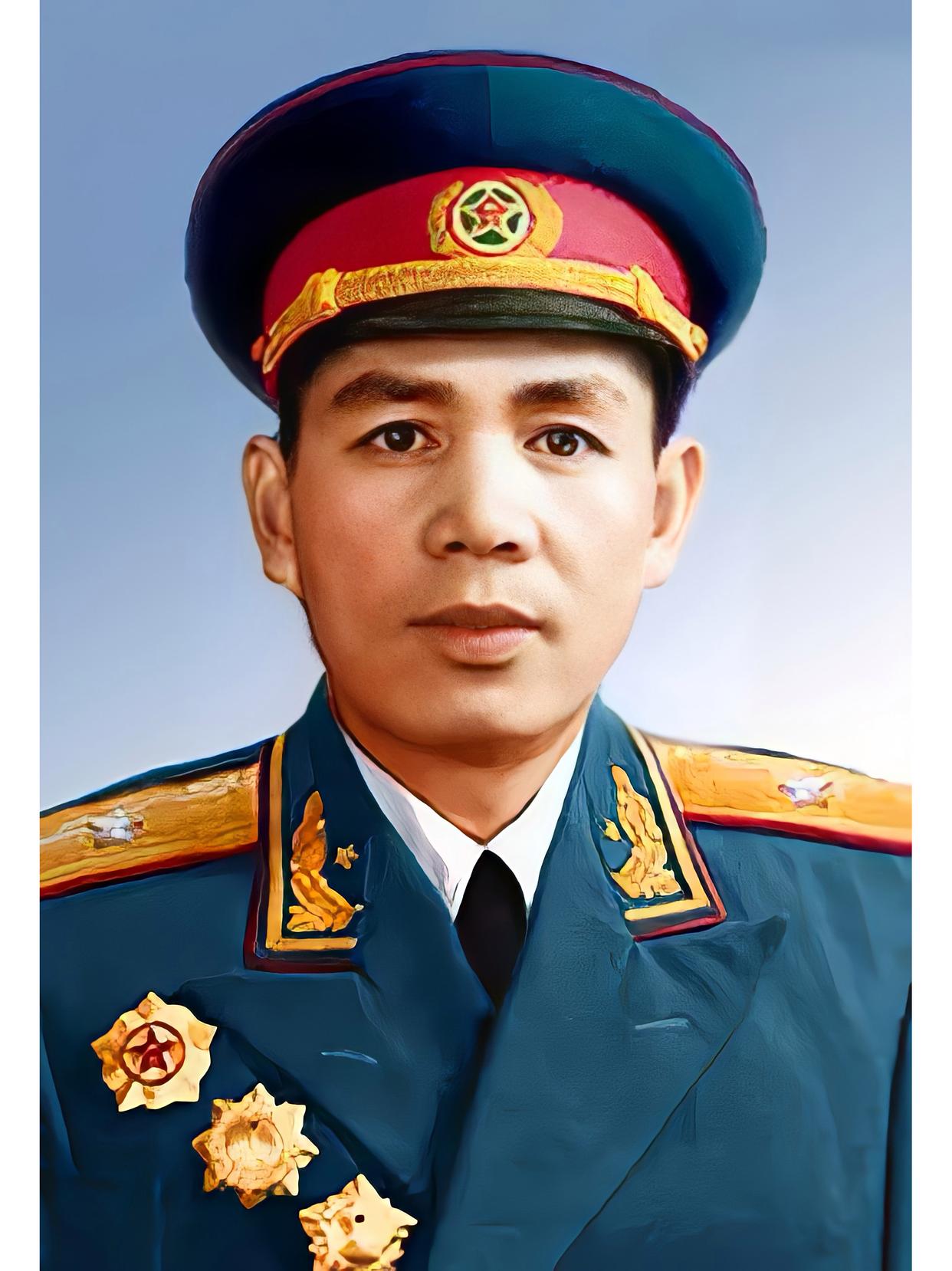 1973年八大军区司令员对调丁盛调任南京军区司令尽管他只是开国