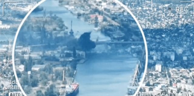 俄军精心投掷的几发重磅炸弹正中乌克兰境内的赫尔松州第聂