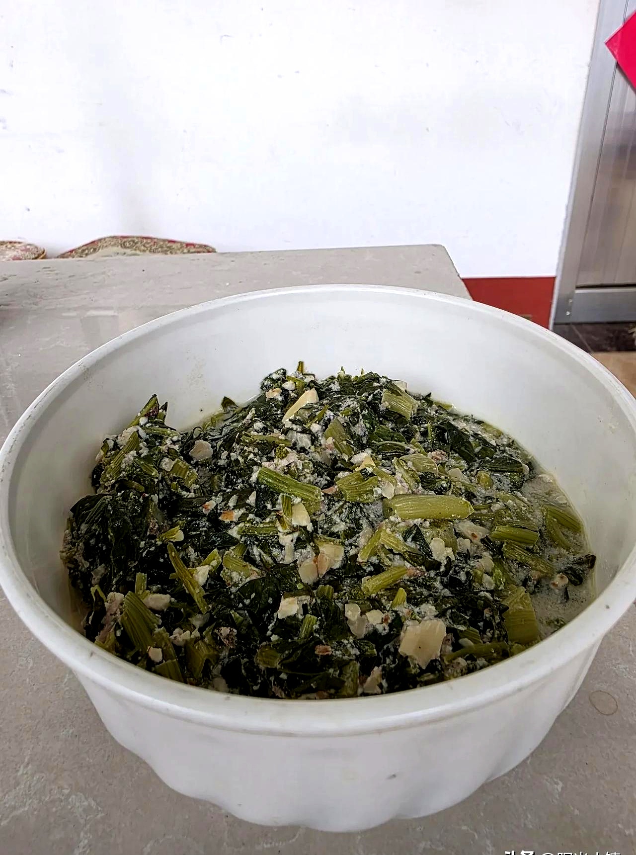 这样的菜在我们这里叫豆沫做法很简单事先把菠菜白菜萝卜或者其他