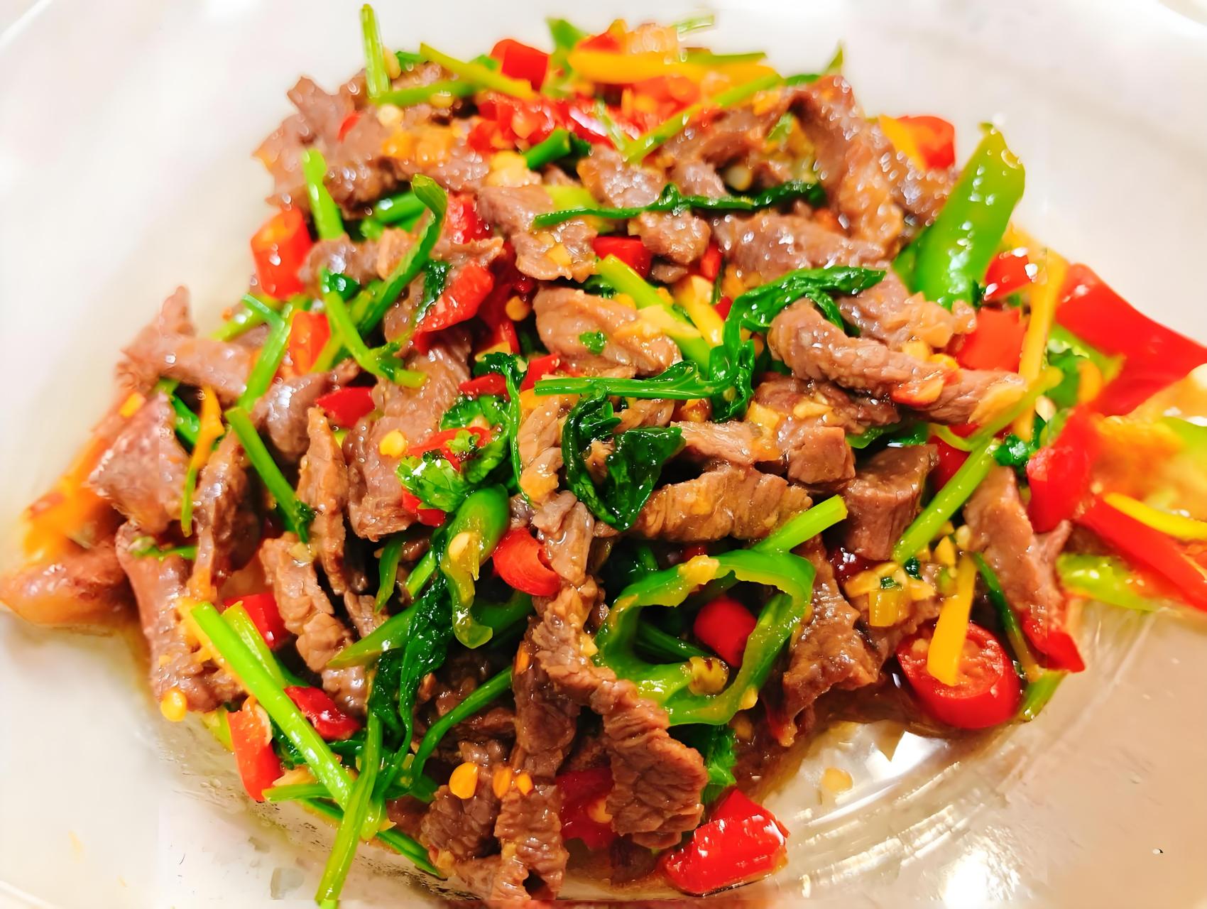 小炒黄牛肉