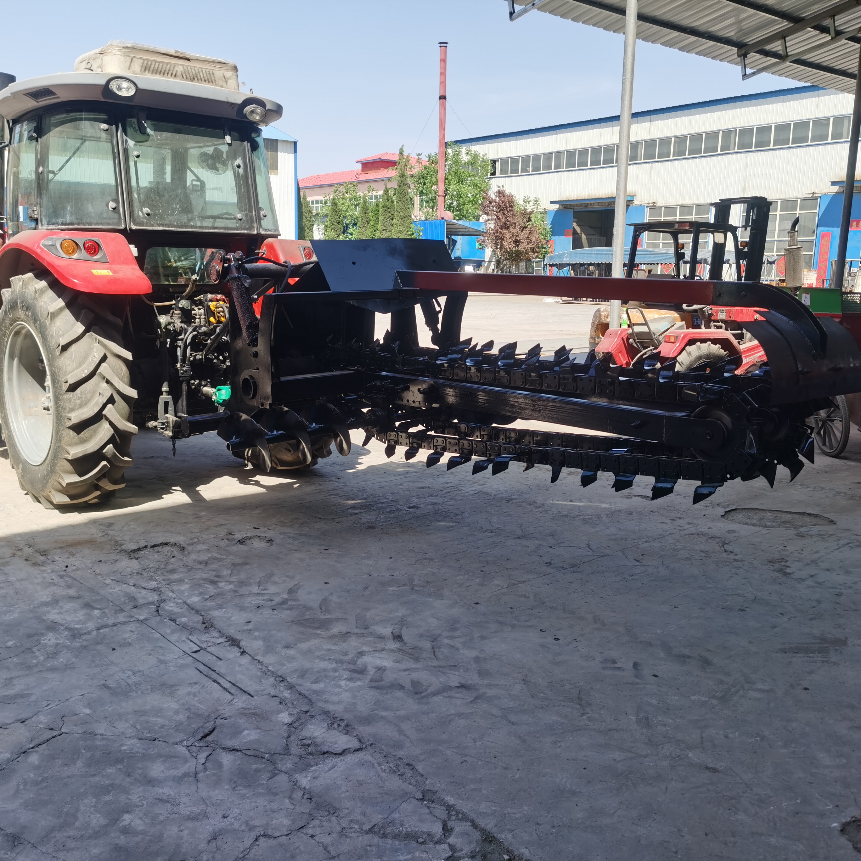 地下管道开沟机,开沟宽度12