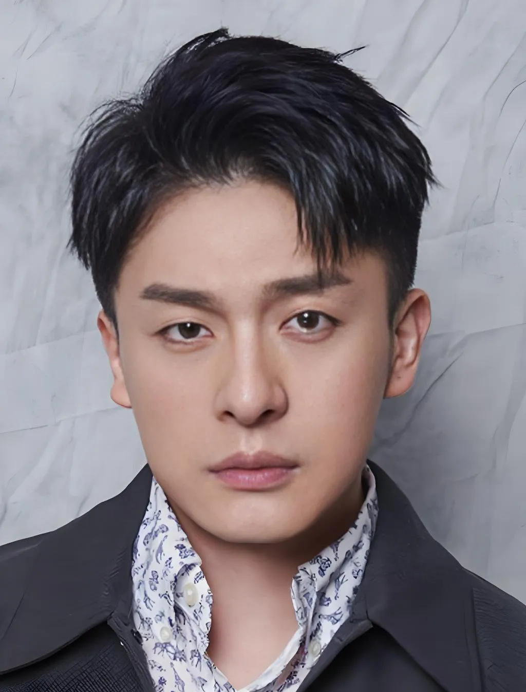 说真的,孙艺洲的经历给所有的人提了个醒,无论你自己有多想出名,真的