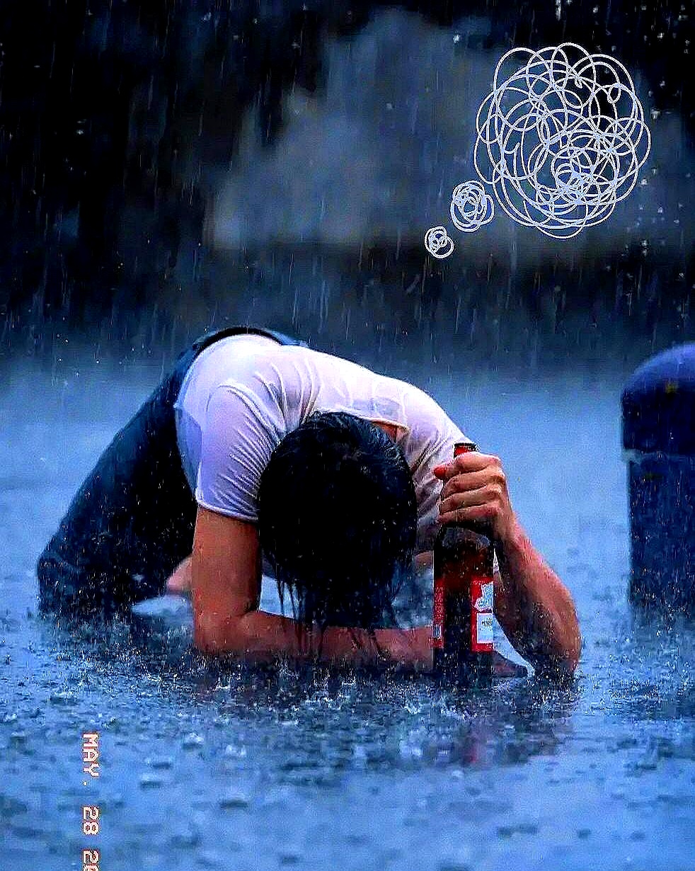 今天我正忙着,突然接到女儿电话. 她说下周要结婚了,请我去参加