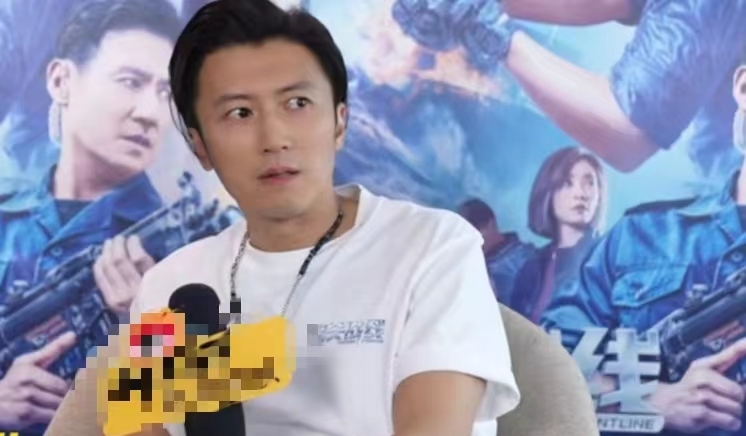 谢霆锋在采访中说了句话,让好多娱乐圈的大明星都不好意思了.