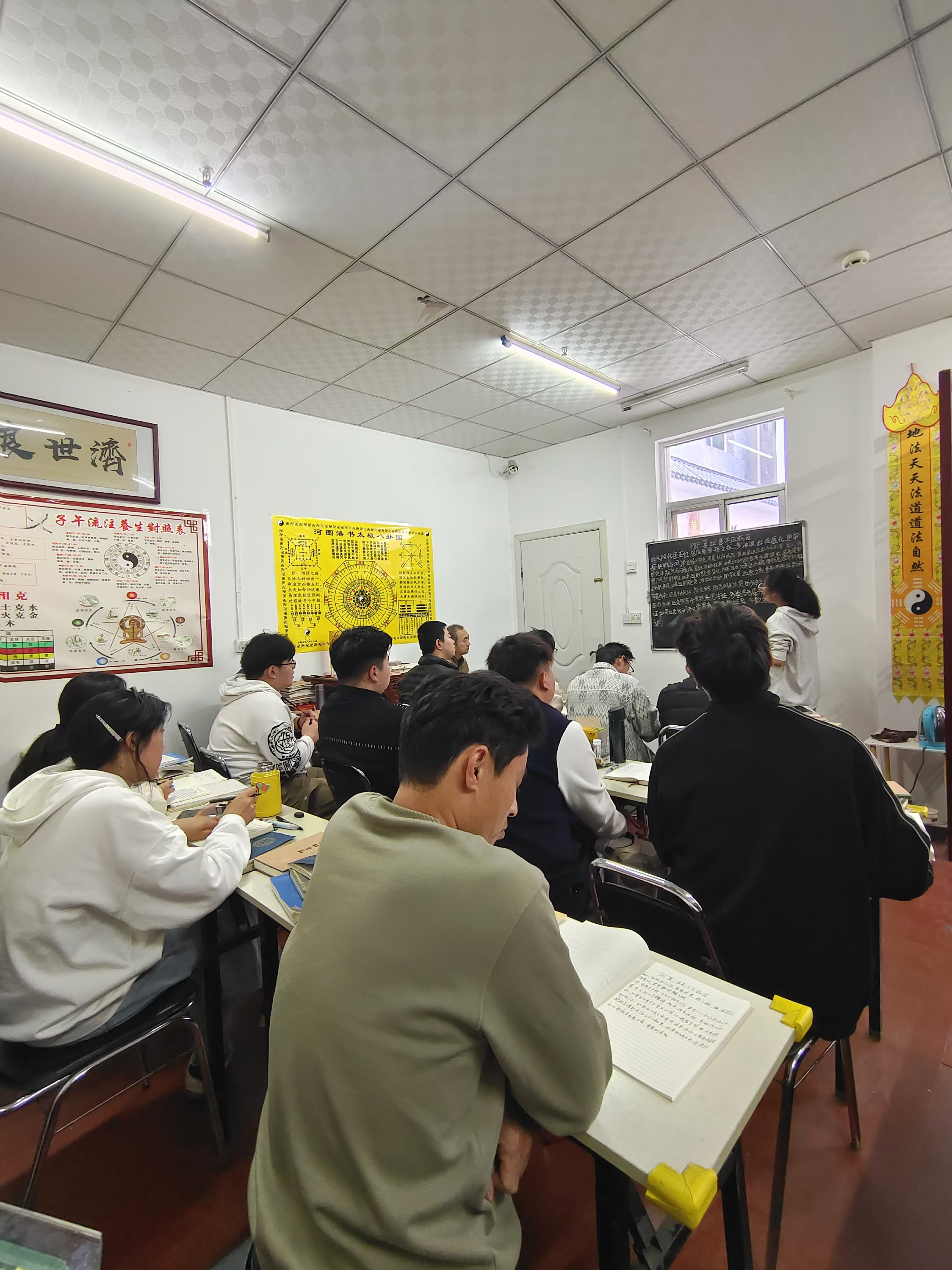 真香!这波操作敝幸窖巴计曛荻辔 学堂