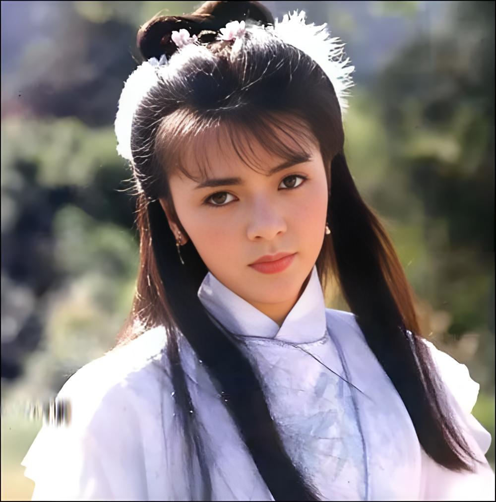 巅峰时期的陈玉莲,魅力非凡,让发哥和华仔为之沉迷……  陈玉莲,香港