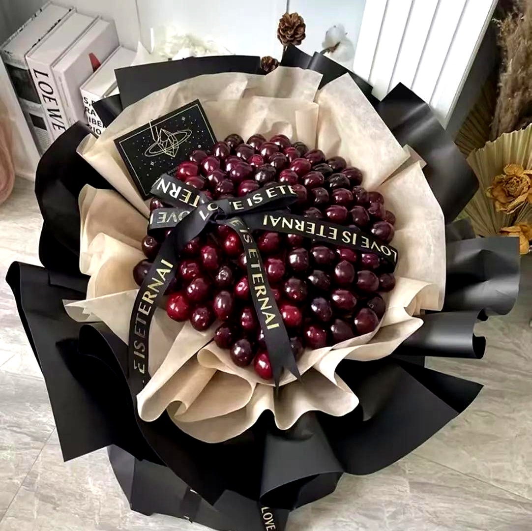 都说最浪漫的事莫过于陪伴到老,撒狗粮不是年轻人