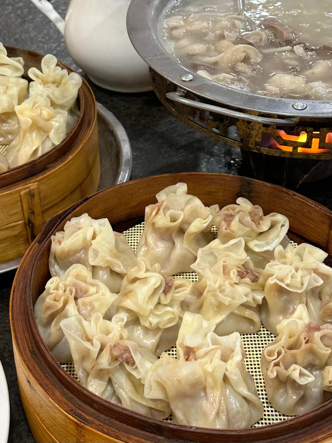 原名马家烧麦,是沈阳市一道历史悠久的回民小吃,自清朝嘉庆元年由回民