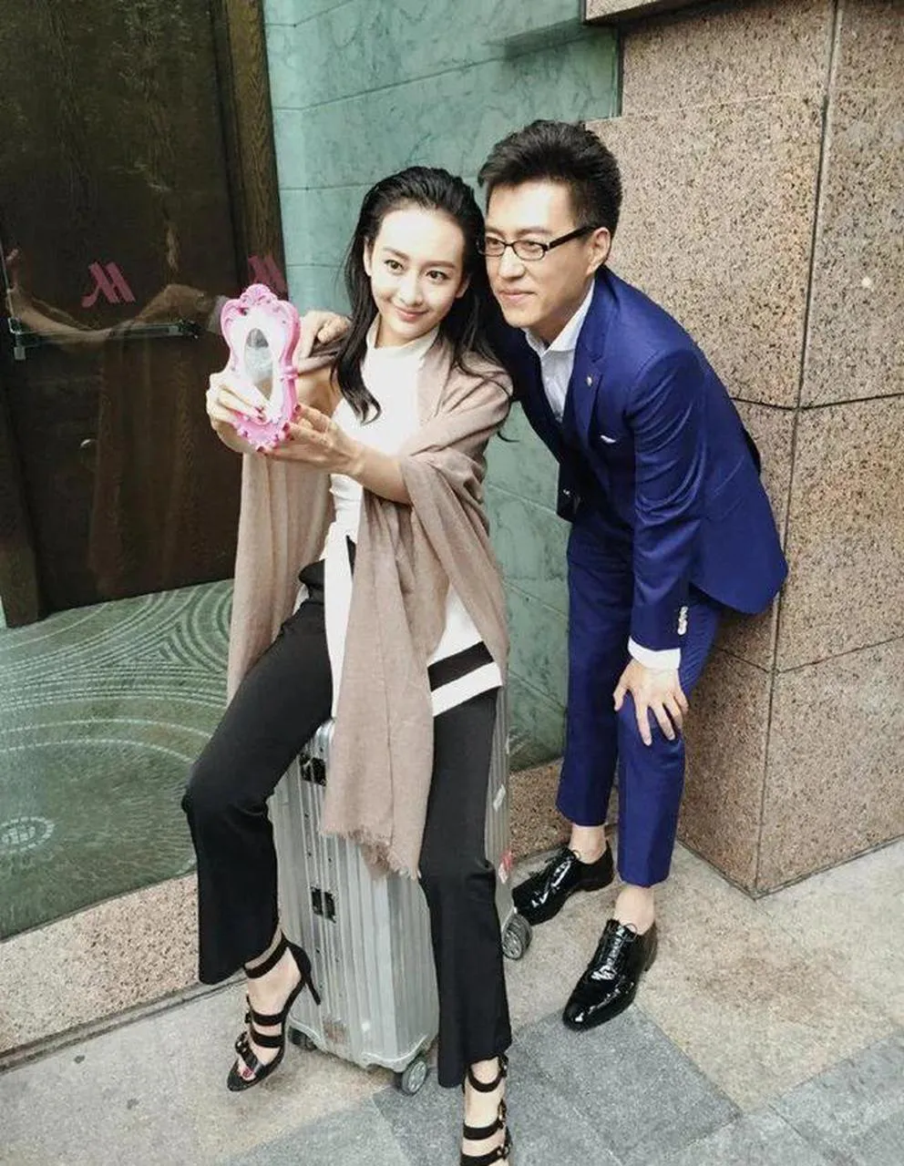 你们喜欢吗王鸥老公王鸥的现任男友演员王鸥的丈夫照片《上海滩》靳东