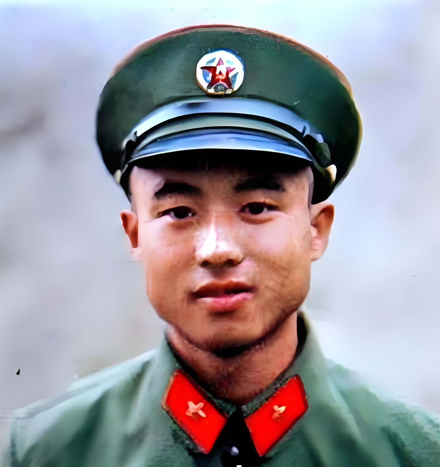 11年军旅,多岗历练,获誉众多,包括四次三等功