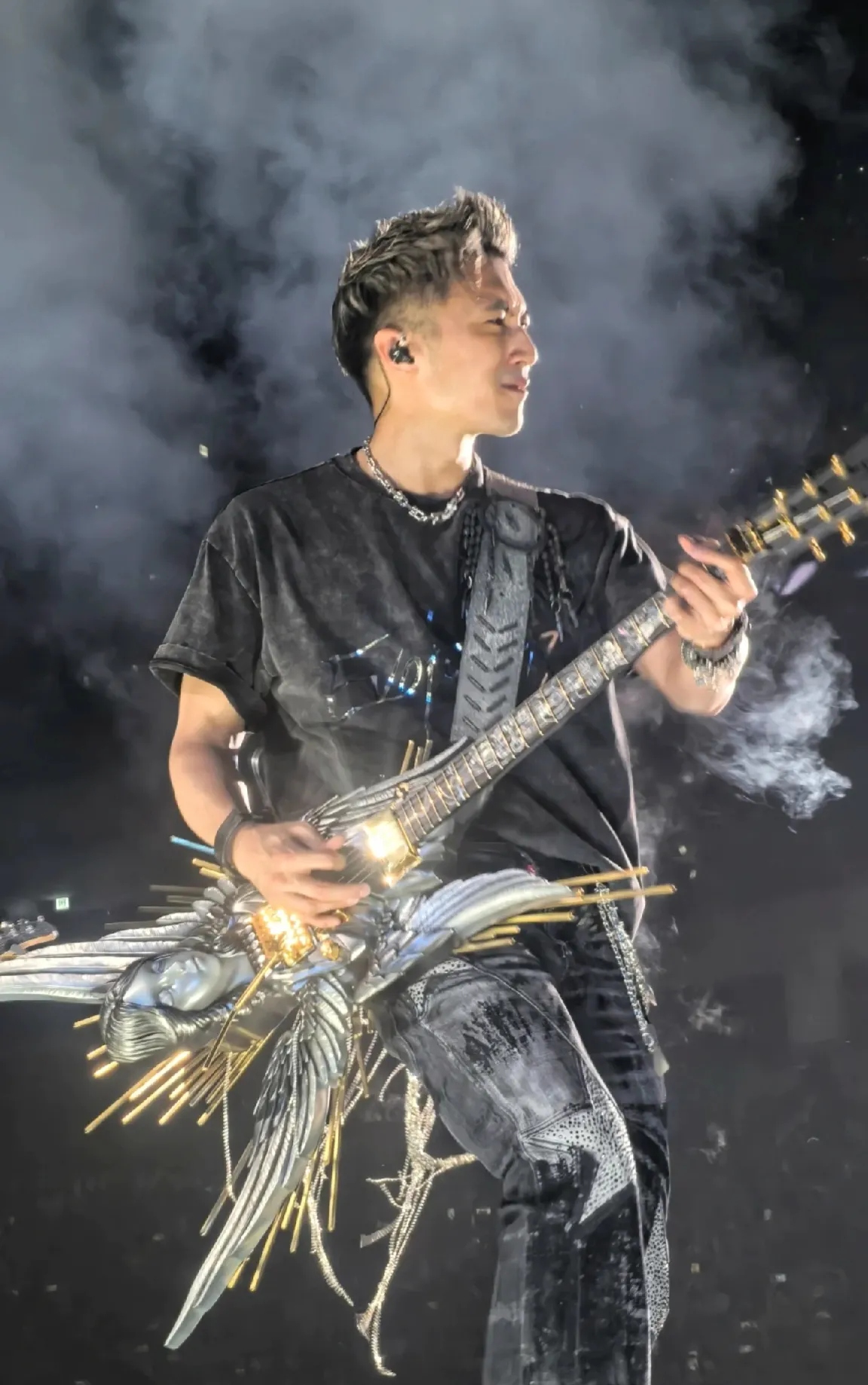 功夫谢大厨倒是把舞台玩出了新花样