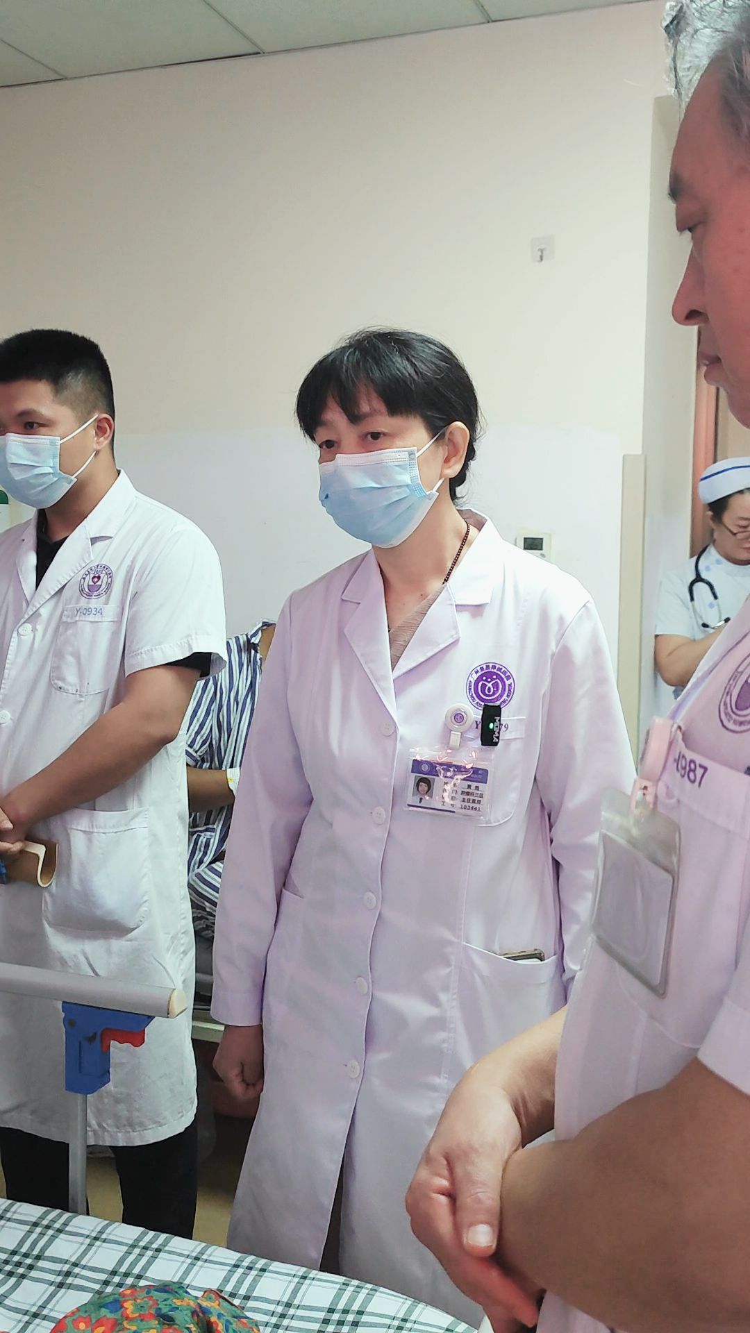 2,锁骨上纵膈巨大淋巴结转移