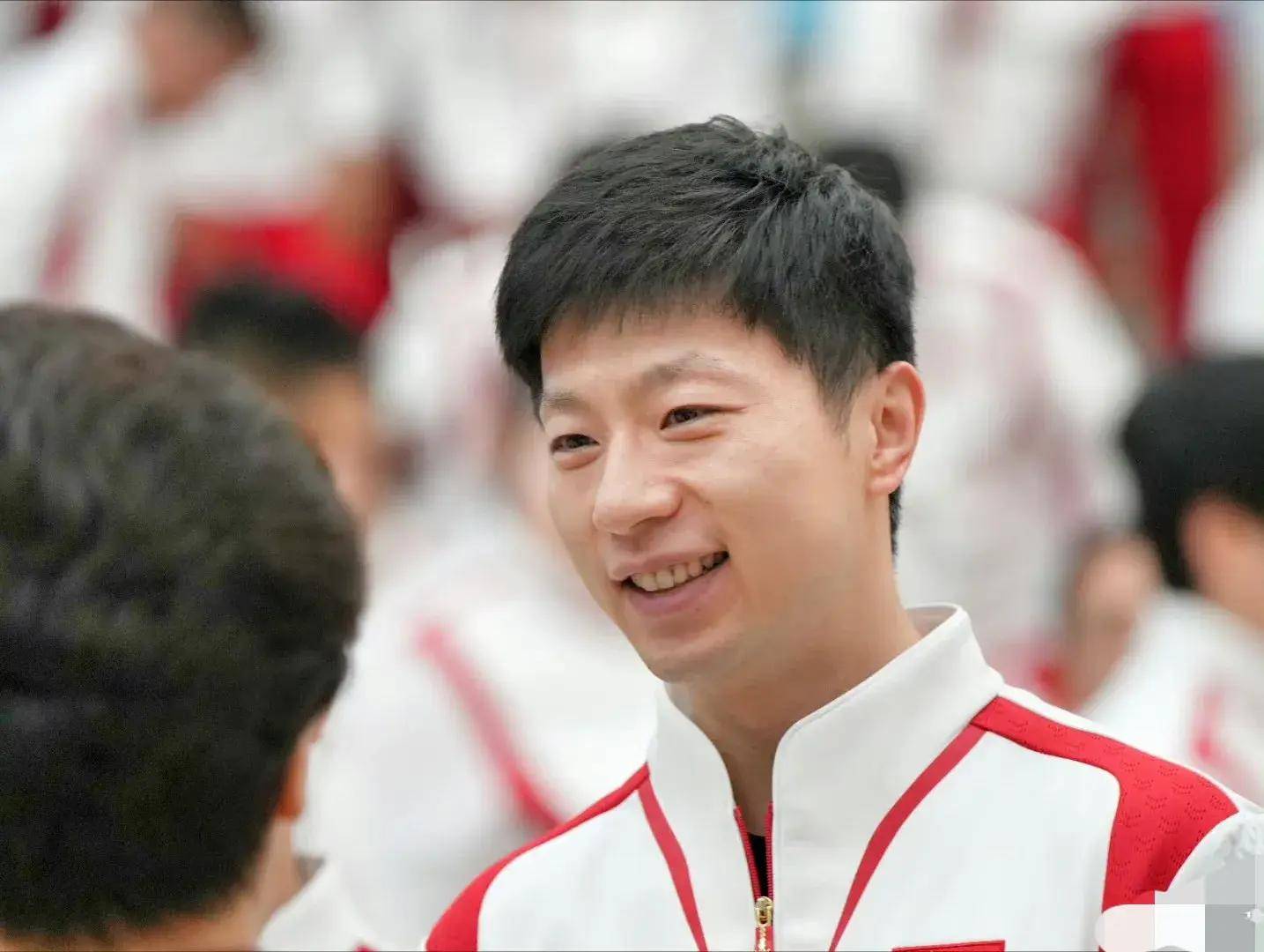 刘国梁已经打造了国乒教练的巅峰,所以不可能还有巅峰了,马龙对此心知