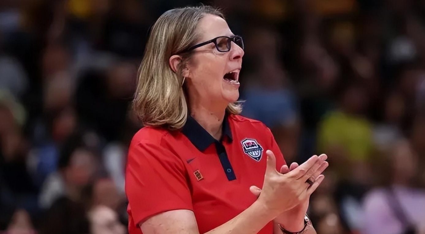 u18女篮拿了亚军,美国女篮的主教练斯塔利说了真心话: 1,张子宇别看