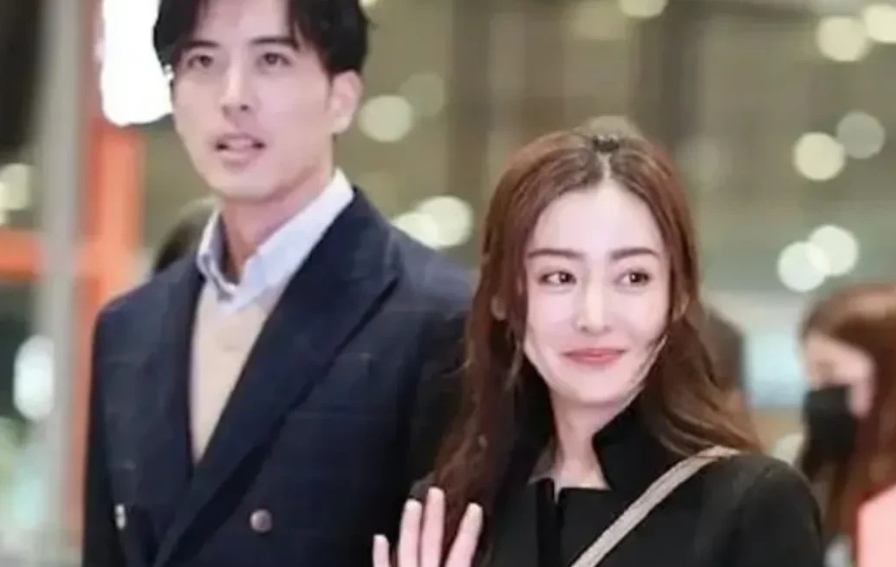 徐开骋,张天爱和古力娜扎的恋情传闻闹得沸沸扬扬.