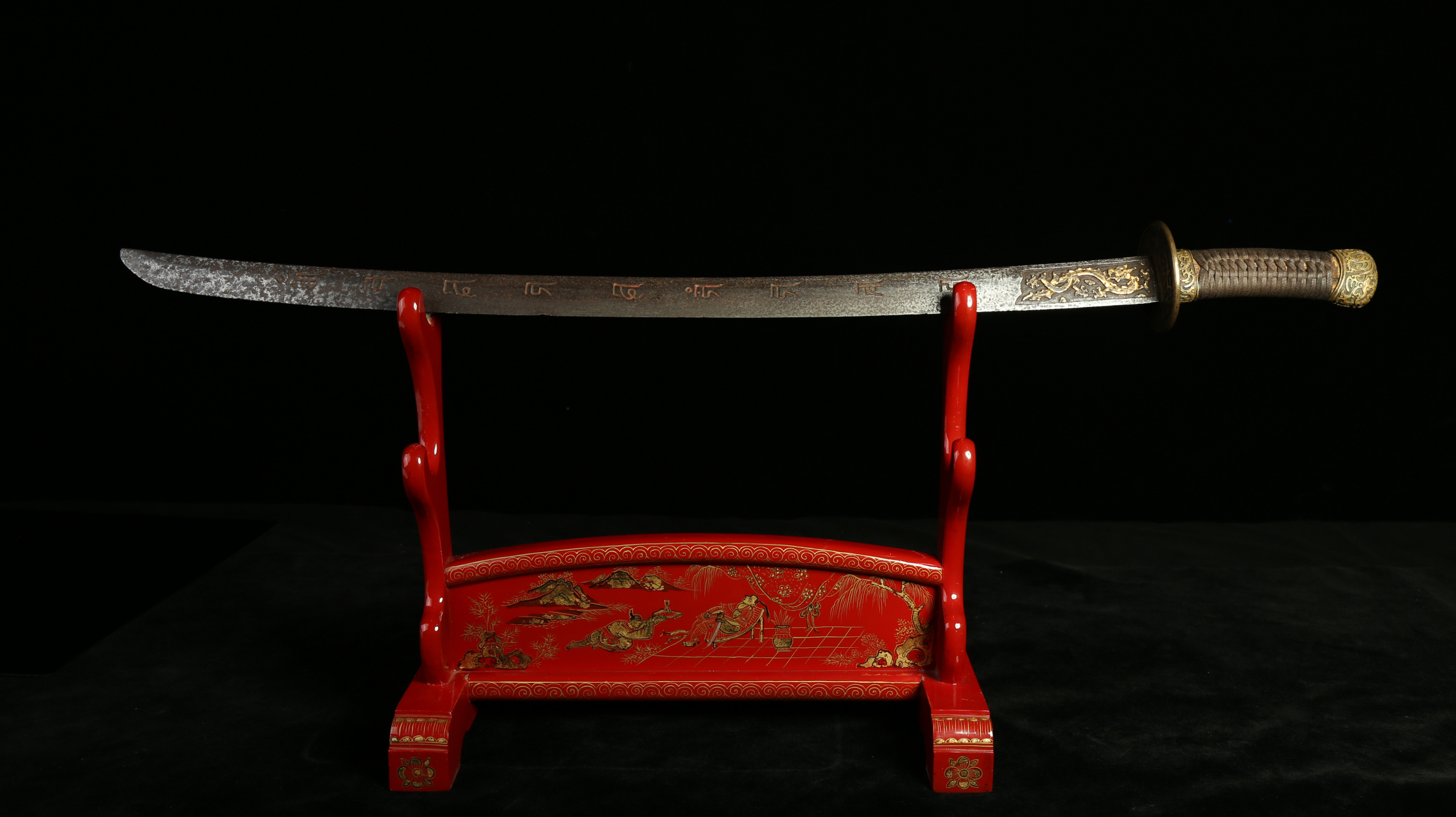 镔铁工艺博物馆馆藏——明代 早期鎏金铁雕龙纹梵文朱砂佩刀#冷兵器