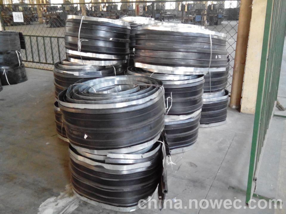 橡胶止水带的功能特点  橡胶止水带在工程中主要起到防水,止水的作用