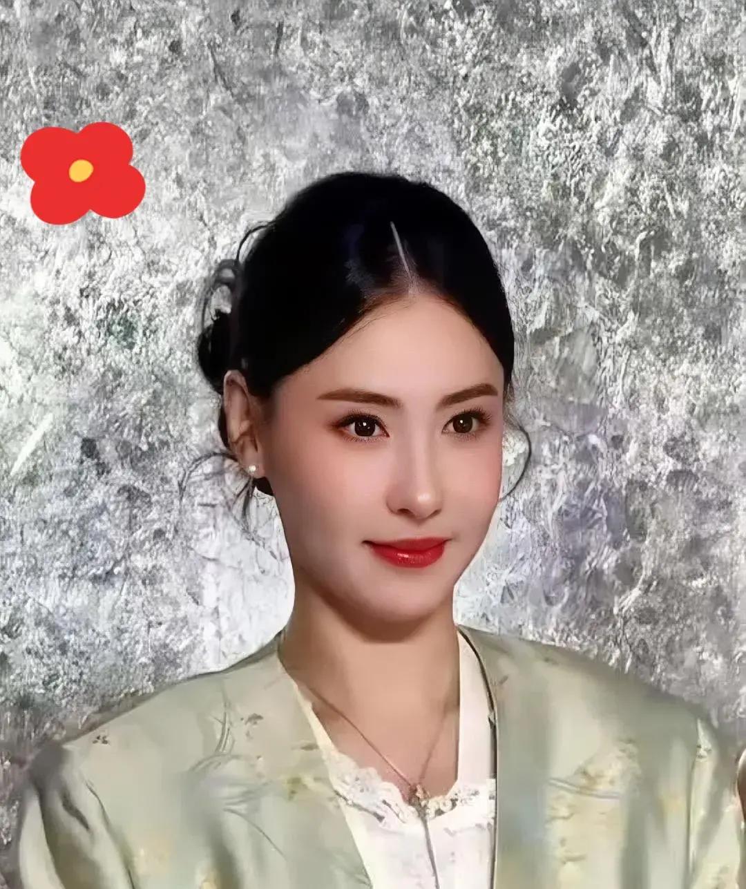 以前所有人都误会她而她并没有向生活低头同样也把几个可爱的孩子