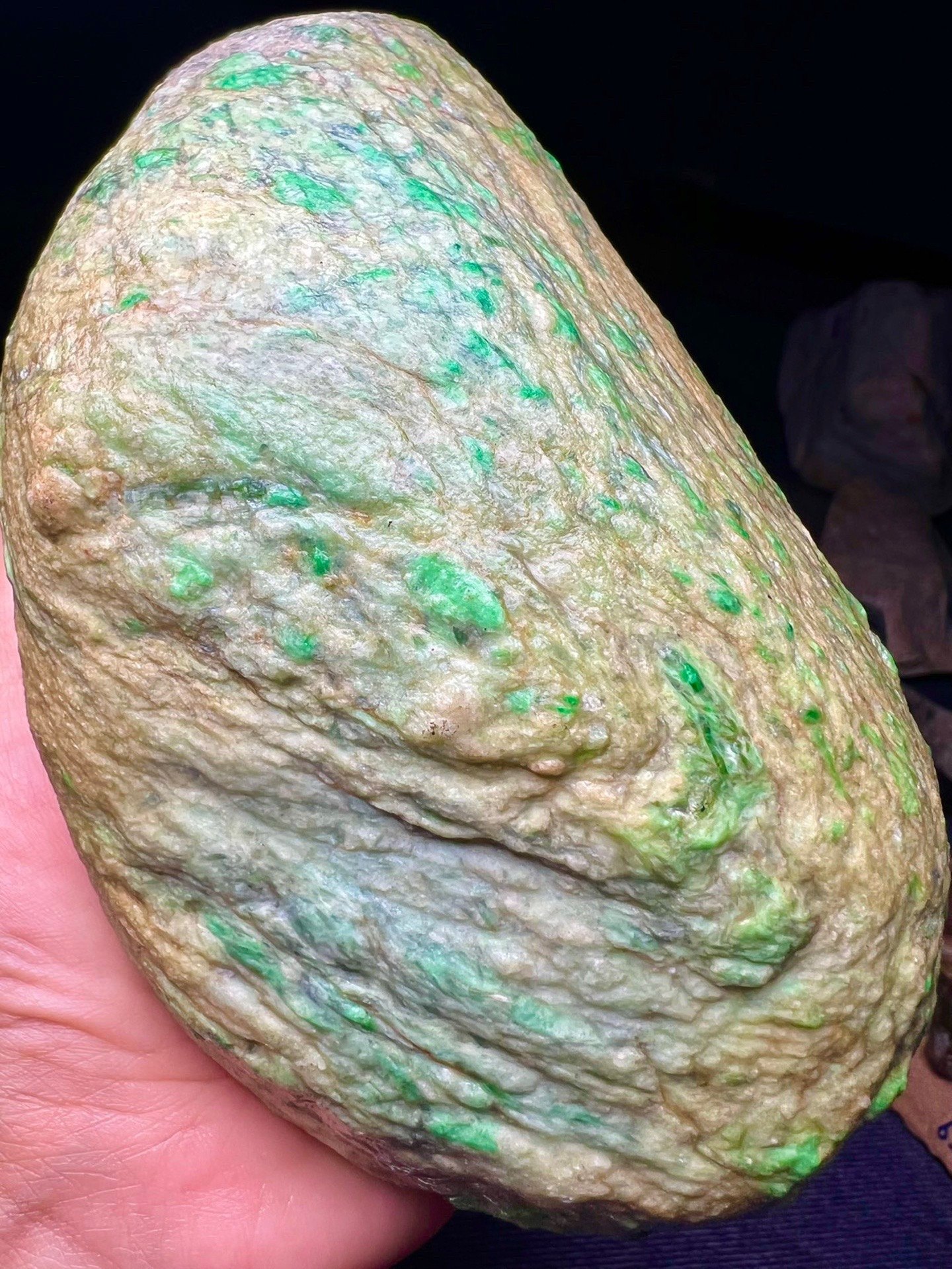 点击头像看直播# #翡翠原石#一块翡翠原石,是大自然给予人类的珍贵