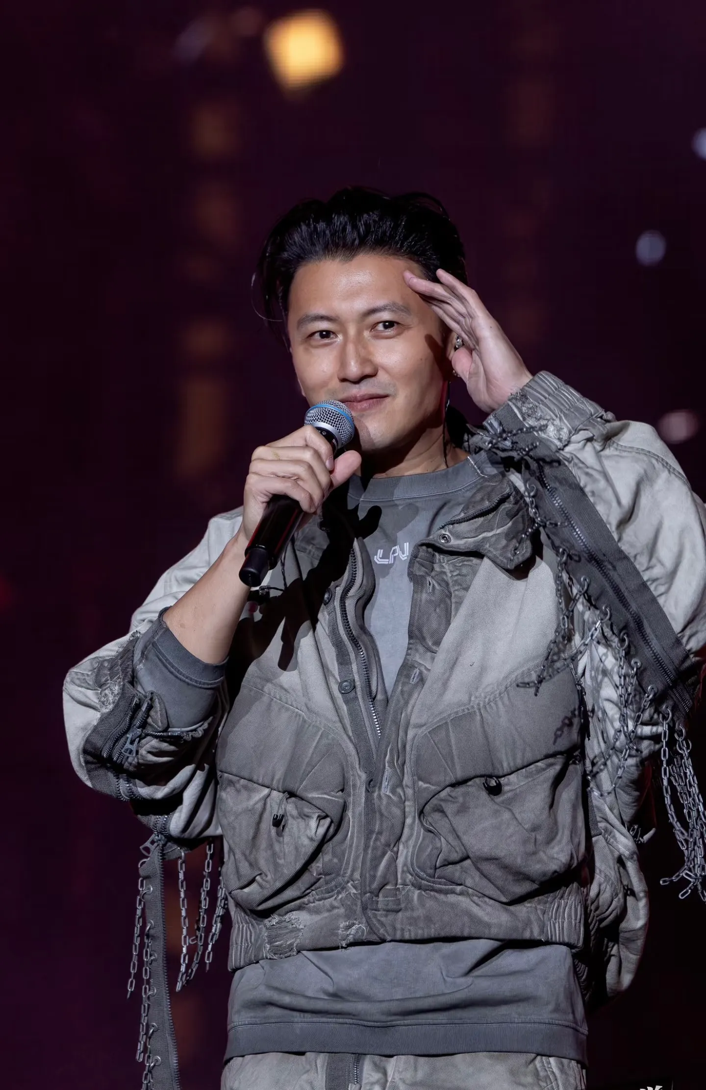 演员,谢霆锋说,我最痛苦的事情就是没有处理好感情,同时伤害了最爱我