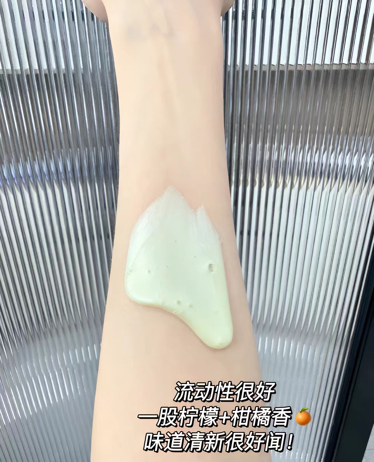 海飞丝柠檬去油去屑洗发水真实体验分享 使用体验 清新香气按摩享受