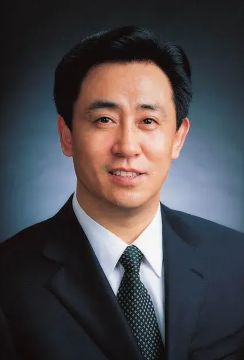 许家印已经彻底被抄底了,仅仅30平的房子也被拍卖了!