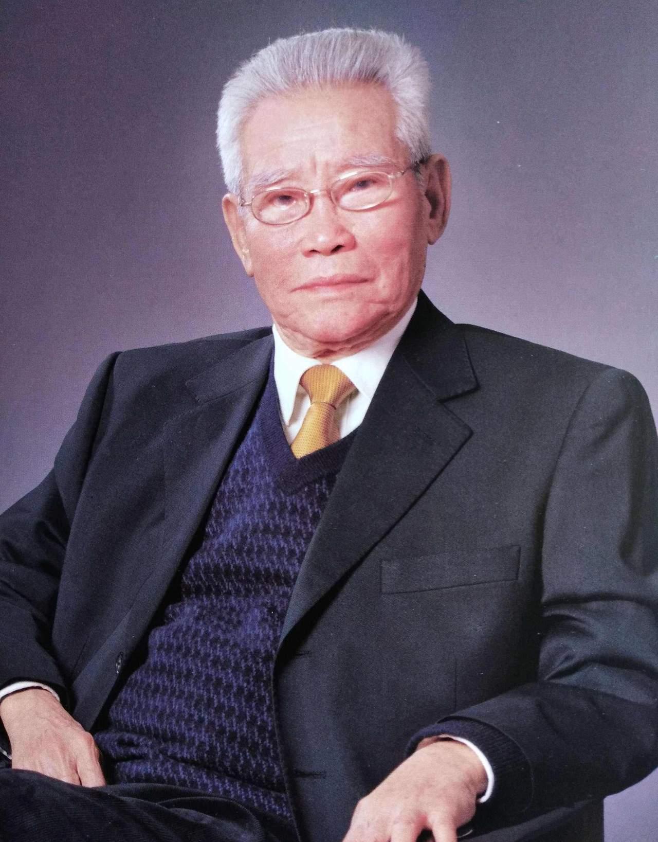 1925年,彭士禄诞生于一个革命氛围浓厚的家庭,其父澎湃是农民运动的