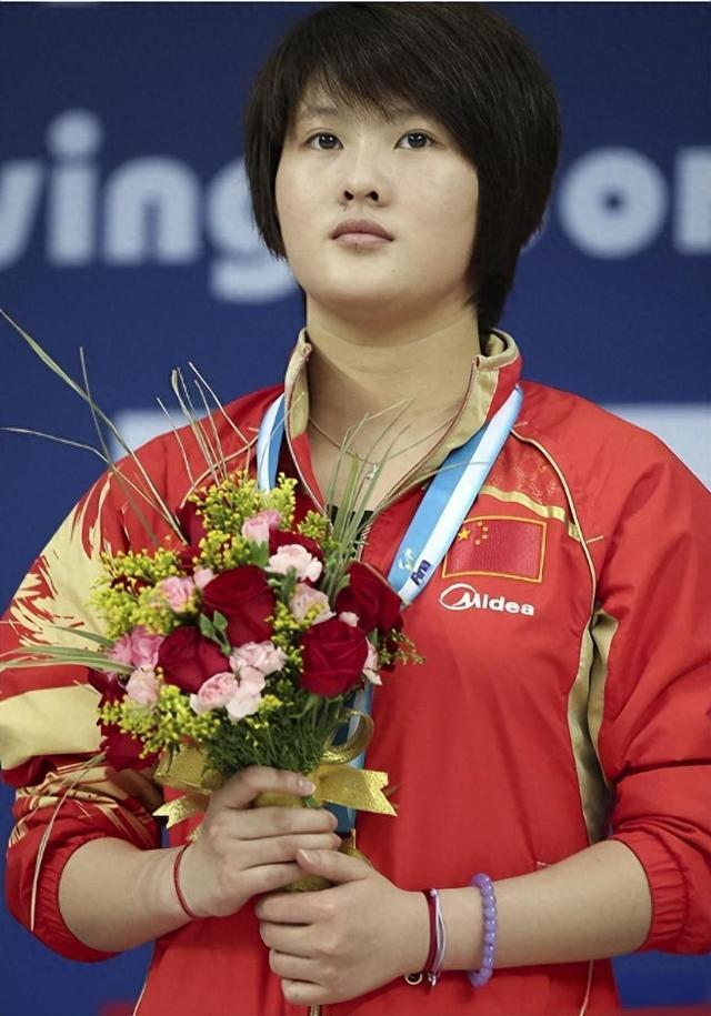 1992年,江苏南通的一个普通家庭里,一个小女孩呱呱坠地,她就是日后让