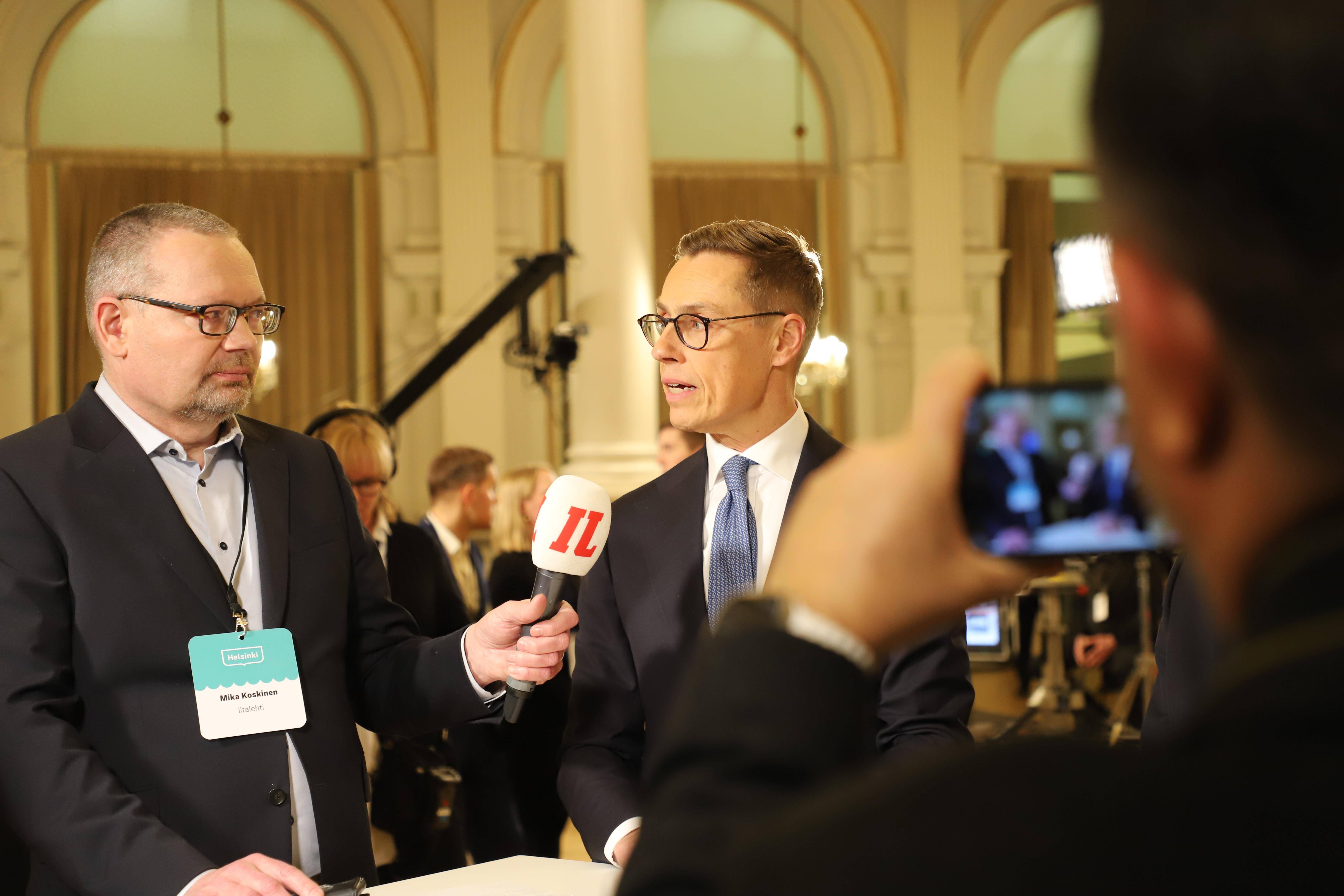 芬兰总统斯图布访问上海十个没想到: