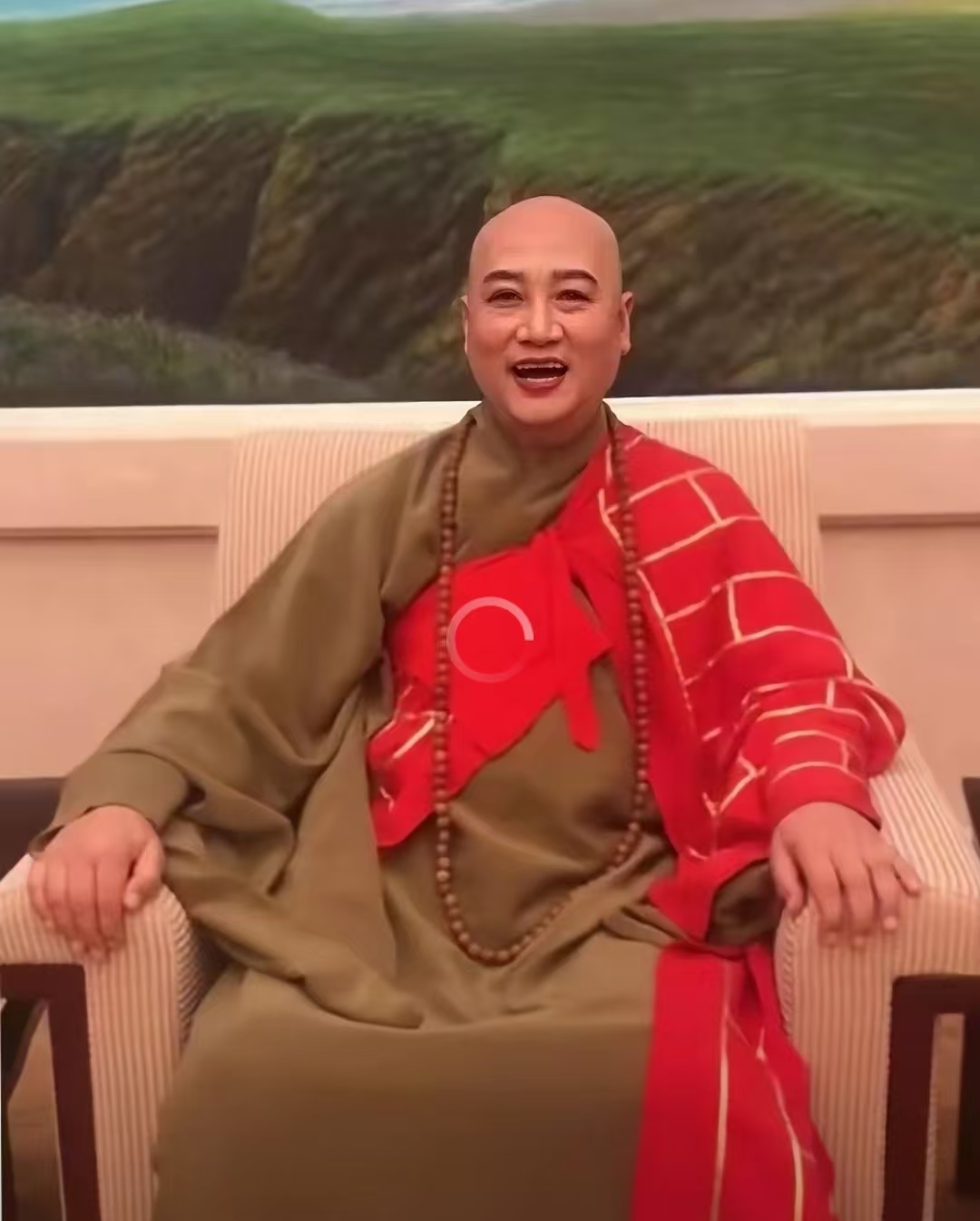 时隔几十年72岁迟重瑞穿袈裟脸上画浓妆再次扮唐僧商演捞金网友忍