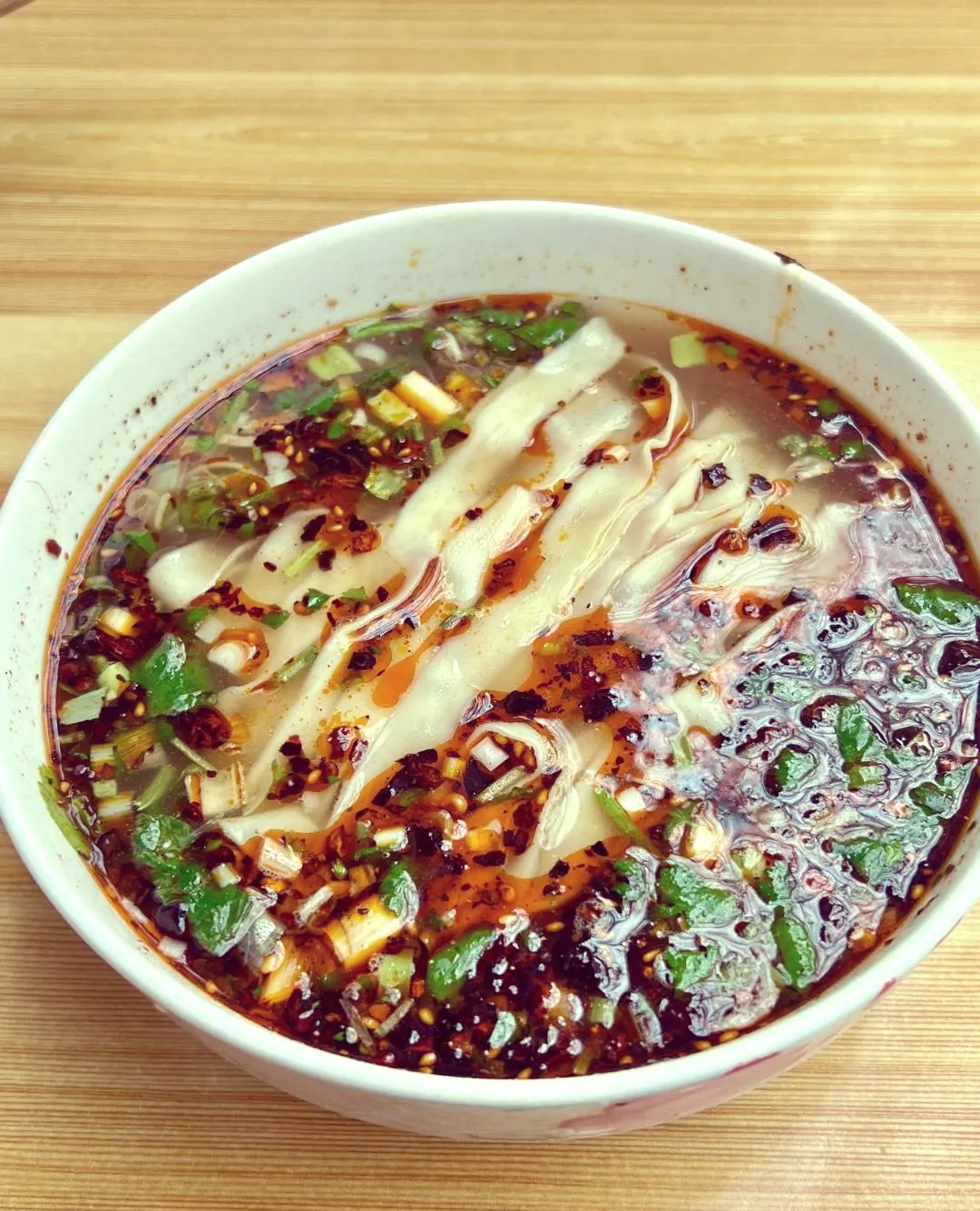 说起汉中洋县573,顺带得提一下汉中汉台有种特别有意思的小吃梆梆面