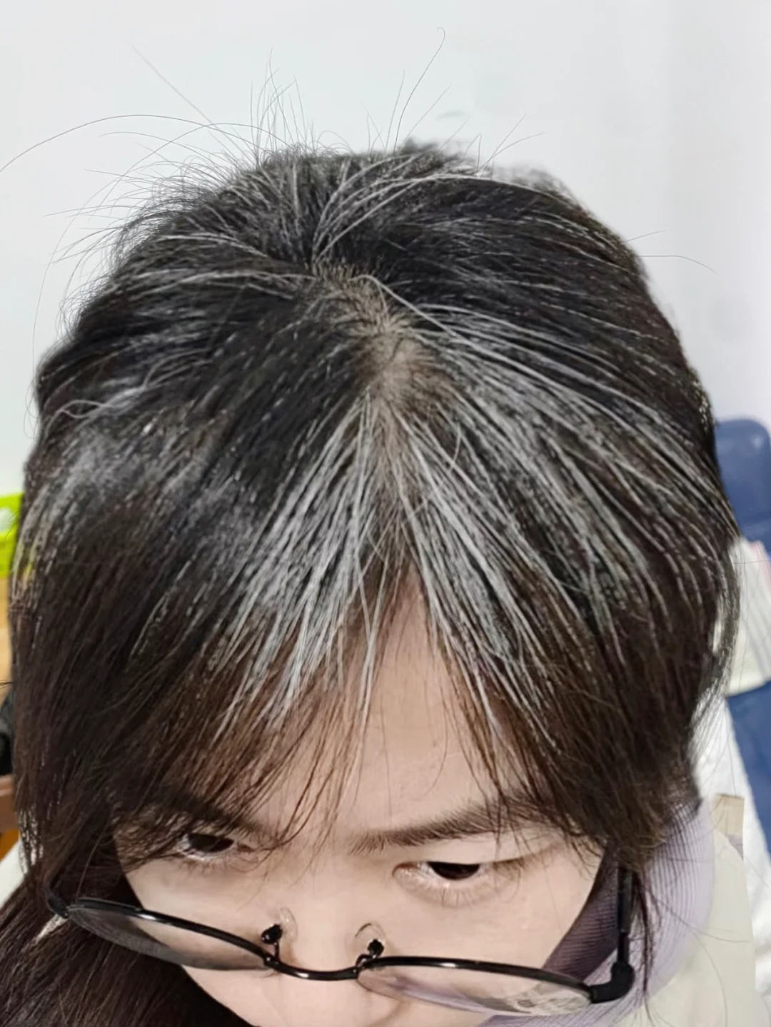 超高覆盖力的染发剂推荐 自从我开始频繁染发头皮敏感和白发问题就成